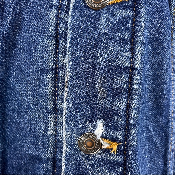 Vintage 90’s Levi’s blanket lined jean jacket - Picture 3 of 8